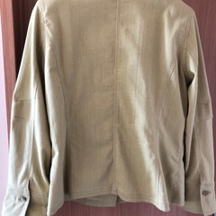 婦人服　ジャケット　サファリ　Mシミ有りの画像