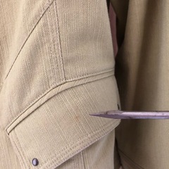 婦人服　ジャケット　サファリ　Mシミ有りの画像