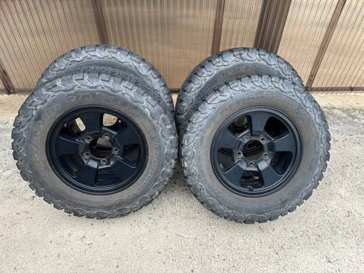 売れちゃいました　JA22ジムニー純正アルミホイール　黒塗装