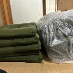 【9月末まで】10枚あり 客間用 純日本製高級ふくれ座布団 の画像
