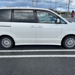 格安ワンボックスすぐ乗れます　車検残り　エアコンきちんと冷えますの画像