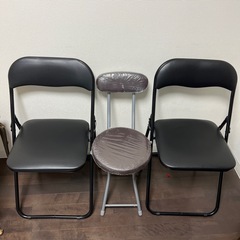 パイプ椅子　ほぼ新品