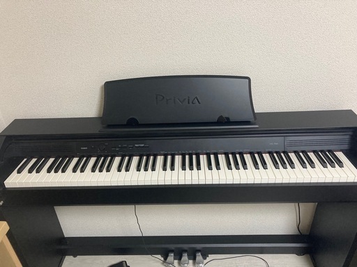 電子ピアノ