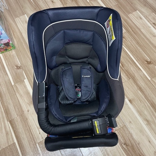 新生児OK★コンビ チャイルドシート クルムーヴ ネセルターンネクスト 回転式 シートベルト固定式 CG-CTG