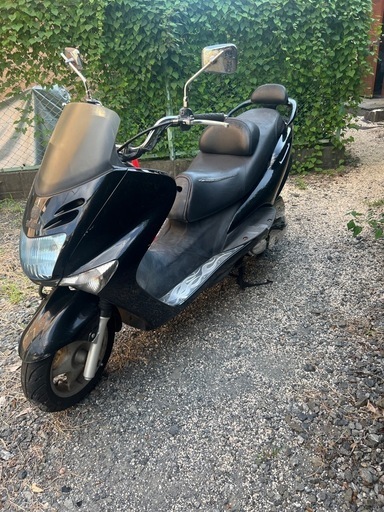 ヤマハ　マジェスティ125
