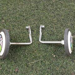 子供用自転車 16インチ 補助輪付きの画像