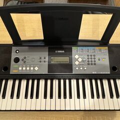 ヤマハ　電子ピアノ　PSR-E233