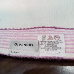 値下げ✨️ 未使用✨️ GIVENCHY マットの画像