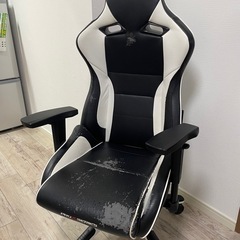 AKRacingゲーミングチェア 