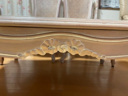お値引き中?プリンセス家具　猫脚　テーブル　こたつ付き
