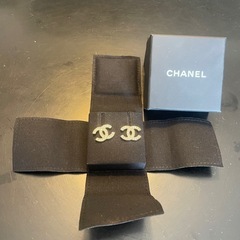 CHANELピアス