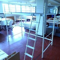 ニトリ セパタPW ロフトベッド ハイベッド ホワイト☆ 店頭お引き取り歓迎【自社配送は札幌市内限定】藻岩倉庫の画像