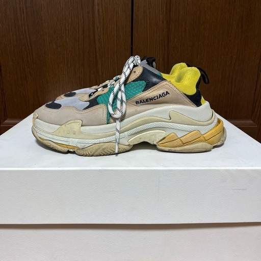 BALENCIAGA トリプルS 40