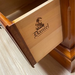 【中古】横浜ダニエル 3枚扉 ワードローブの画像