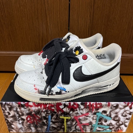 NIKE パラノイズ白 peaceminusone