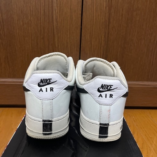 NIKE パラノイズ白 peaceminusone