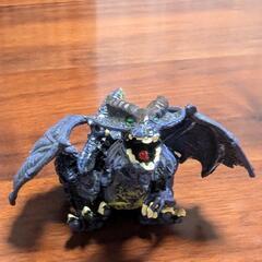 ドラゴンのおもちゃの画像