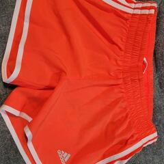 新品　adidas　ランニングパンツ　Sサイズ　155センチ