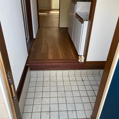 フルリフォーム完了　大型ロフト付　敷金0️⃣礼金0️⃣ 生活保護者入居可能　保証料貸主負担　後一部屋　ネット無料　諸費用無料　冷蔵庫　洗濯機付　手数料不要、現在家賃のみで入居出来ます。 − 神奈川県