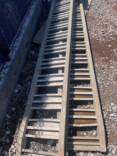 アルミブリッジ