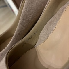 パンプスの画像