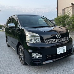 ヴォクシー 特別仕様車「ZS キラメキZ」7人乗り車検長い