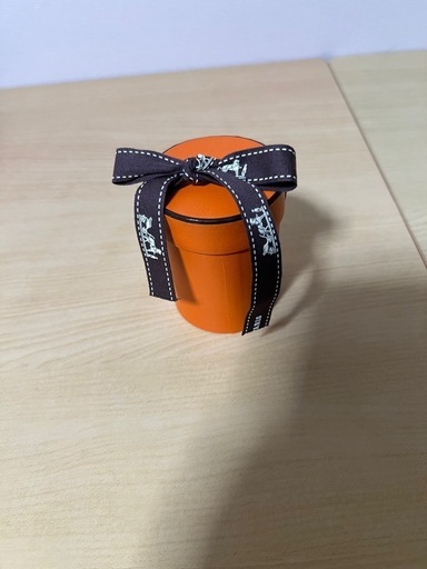 『エルメス　ツイリー エルメス ストーリー マリン/グレー/ゴールド シルク』