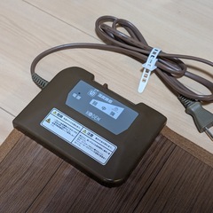 【広電 KODEN】 電気カーペット 電気マット フローリング調 ※ジャンク品の可能性ありの画像