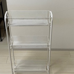 小物ラックの画像