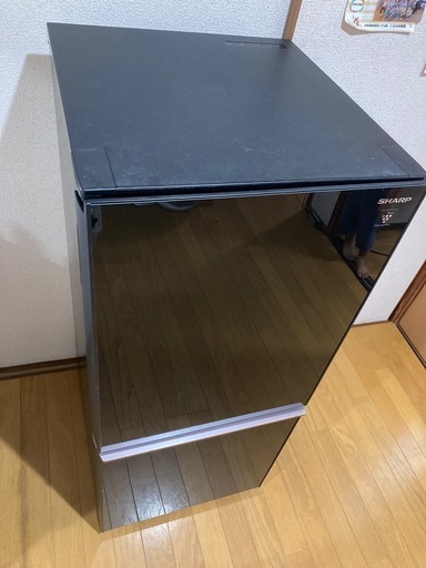 SHARP高性能鏡面グラスブラック冷蔵庫！　2019年製　SJ-GD14E-B