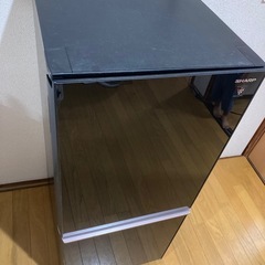SHARP高性能鏡面グラスブラック冷蔵庫！ 2019年製 SJ-GD14E-B