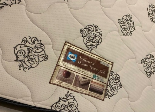 ☆美品☆ シーリー×ニトリ共同開発のマットレス