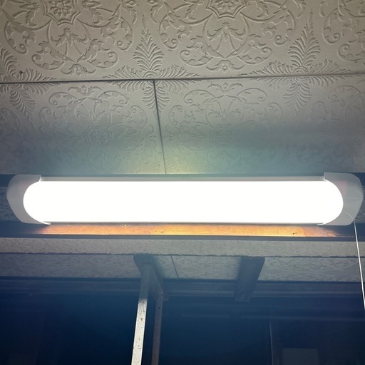 電灯　キッチン
