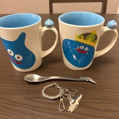 【ドラゴンクエスト】スライムマグカップ2個＋ティースプーン＋キーホルダーの画像