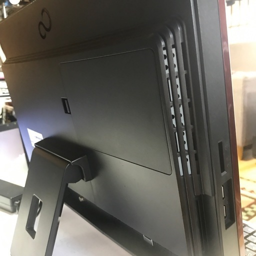 FUJITSU モニター型パソコン　corei5Windows☆