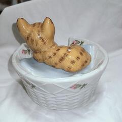 加藤工芸　猫バスケットオルゴールの画像