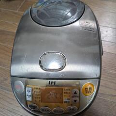 象印　炊飯器