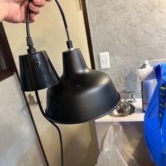 商談中ペンダントライトランプシェード吊り下げLEDの画像