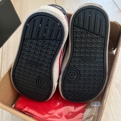 PUMA 13㎝　ベビー　スニーカーの画像
