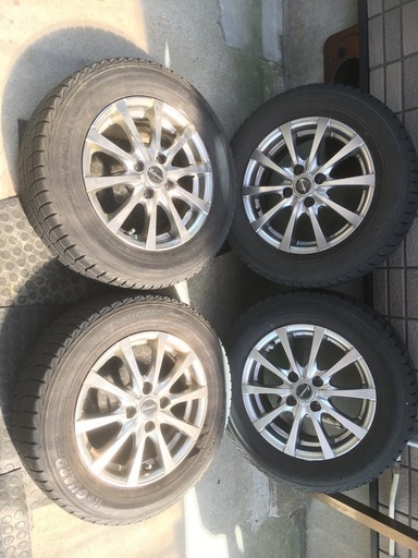 引取り者決定　
14ホイール　スタッドレス