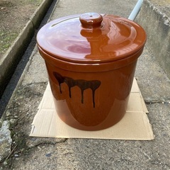 梅干し　壺　陶器
