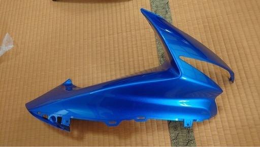 GSX-R600カウル写真