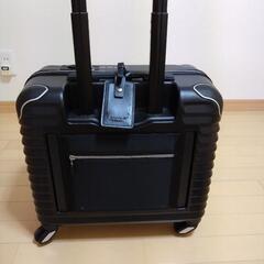 スーツケースの画像