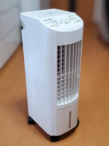 冷風扇\n\nUV除菌機能付き冷風扇\n\n品番MA-832の中古です。