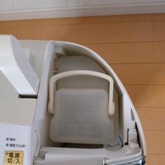 パナソニック　セラミックファンヒーター加湿機能付の画像