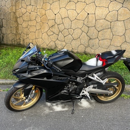 CBR250RR