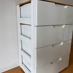 プラッチック4段チェストの画像