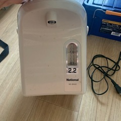 電気ポットの画像