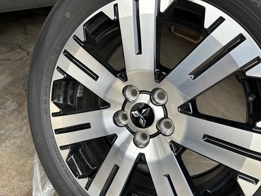 直接受け渡しができない為、受付を終了させていただきました。メルカリにてご購入ください