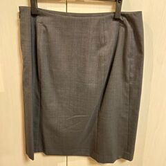 AOKI　レディース　スーツ　ダークグレーの画像